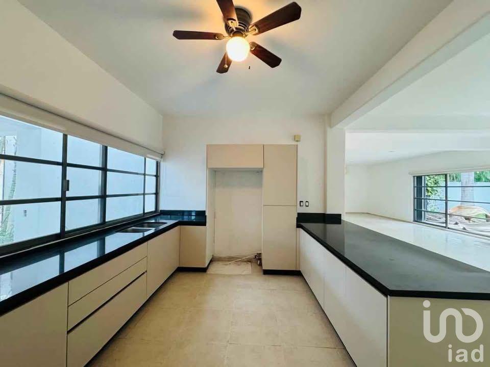 VENTA DE CASA EN RESIDENCIAL VILLA MAGNA EN CANCUN