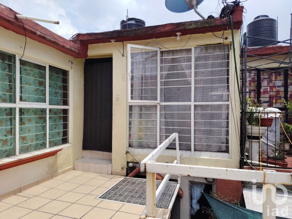 Villas de la Hacienda Vendo Departamento octuplex