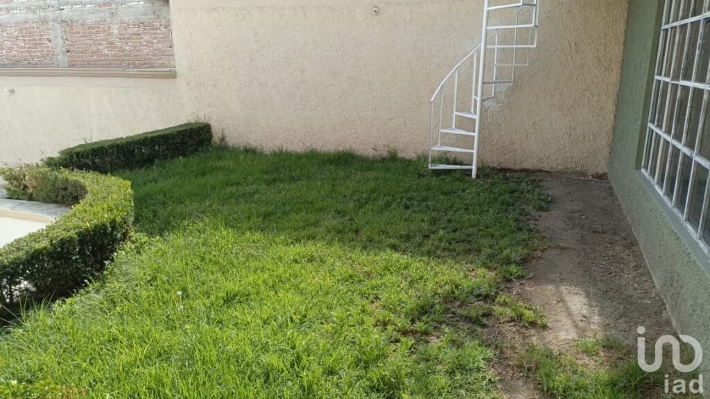 Rento Oficinas Con Estacionamiento Para 15 Autos