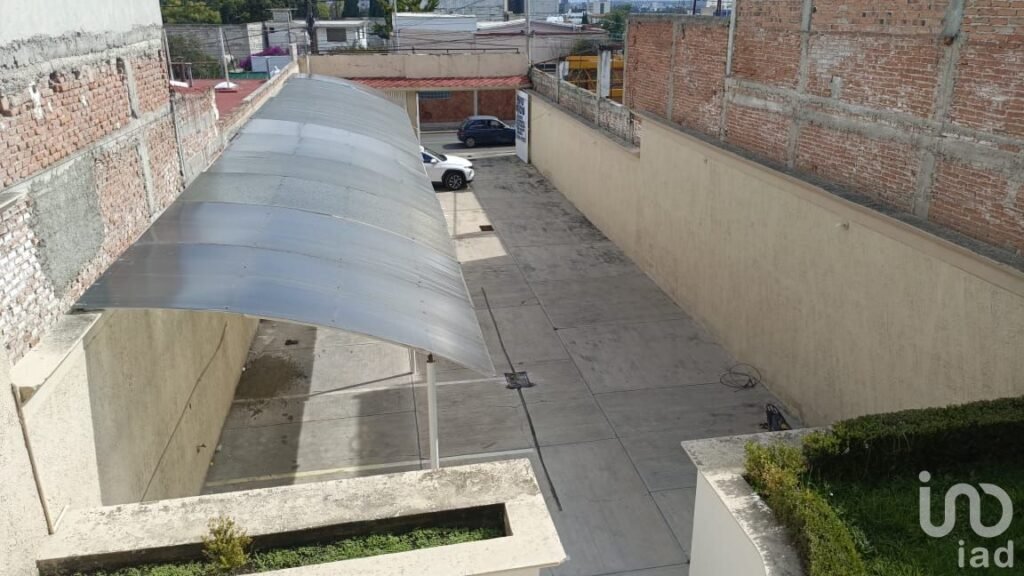 Rento Oficinas Con Estacionamiento Para 15 Autos