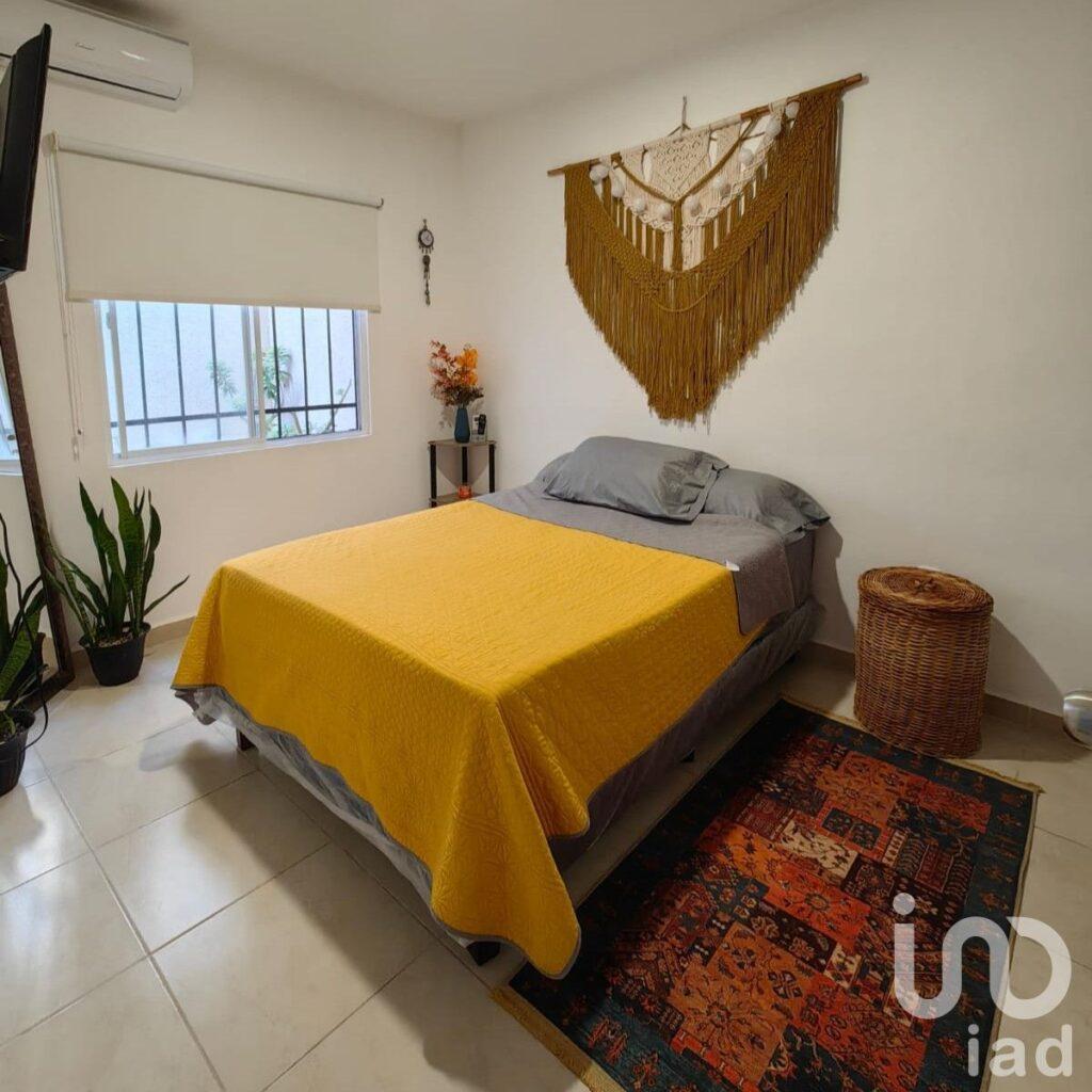 Departamento en Renta. 2 Recamaras, Amueblado, Real Lucerna, Playa del Carmen