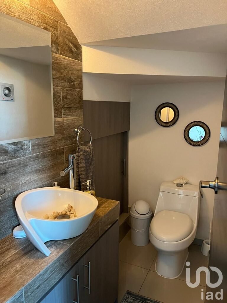 CASA EN CONDOMINIO VILLAS CUERNAVACA II EN VENTA CON ALBERCA EN EMILIANO ZAPATA LOMAS TRUJILLO