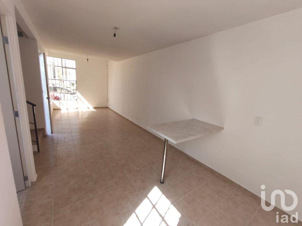 CASA EN VENTA EN VILLAS RESIDENCIALES EN TLAYECAC, MORELOS