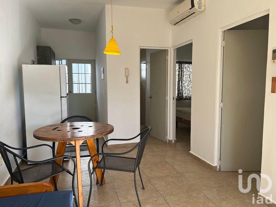 VENTA DE DEPARTAMENTO 2 RECAMARAS A UN COSTADO DE AV. CTM EN FRACC. REAL IBIZA.