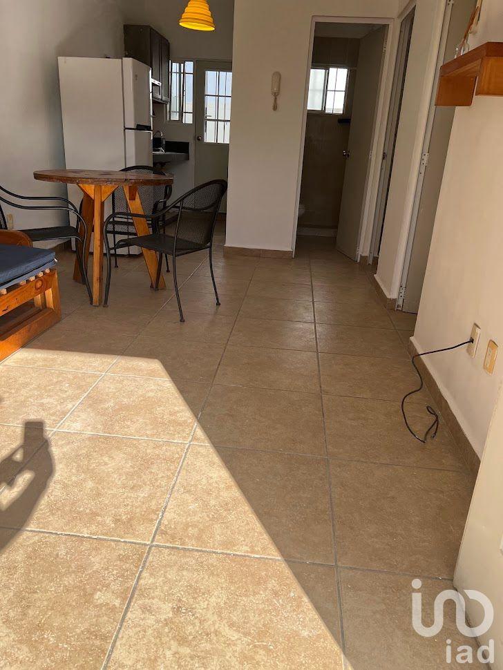 VENTA DE DEPARTAMENTO 2 RECAMARAS A UN COSTADO DE AV. CTM EN FRACC. REAL IBIZA.