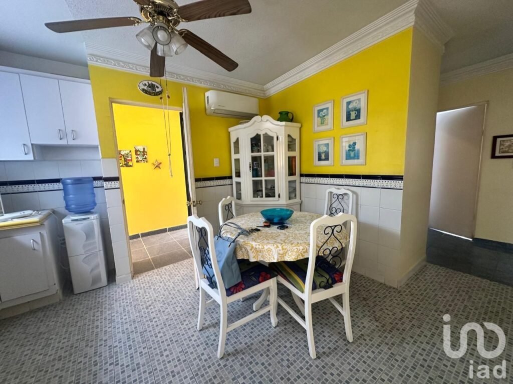 CASA DE UN NIVEL EN RENTA LOS SAUCES MAZATLAN SINALOA