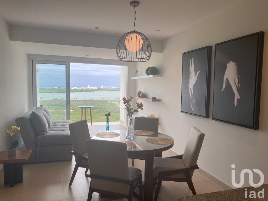 DEPARTAMENTO AMUEBLADO EN RENTA EN MALECON AMERICAS CANCUN