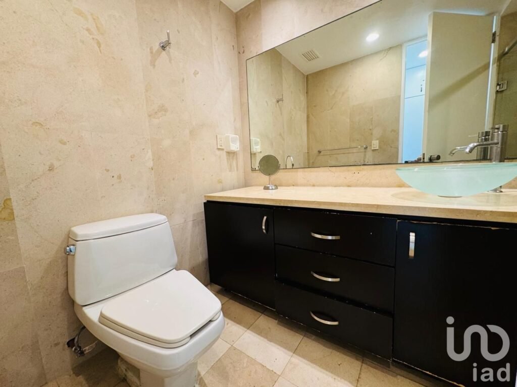 DEPARTAMENTO EN VENTA EN PUNTA CANCUN , ZONA HOTELERA