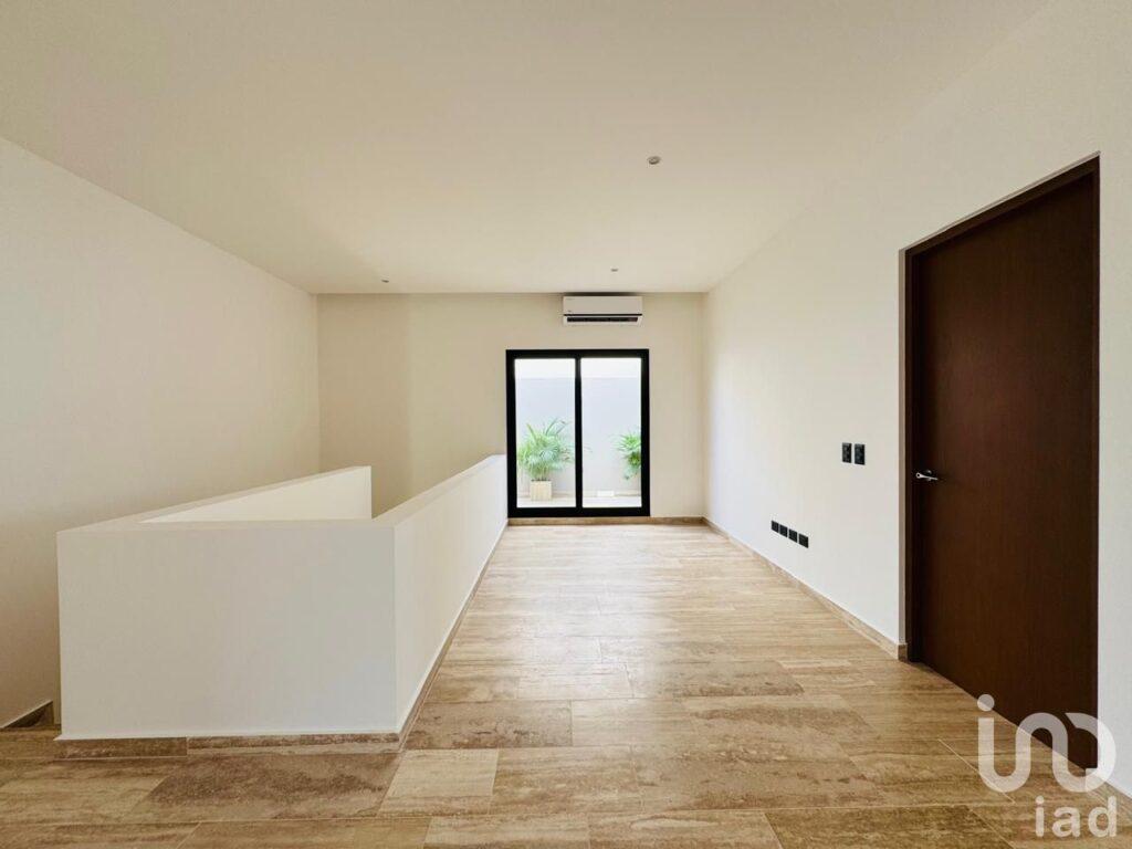 CASA EN RESIDENCIAL LAGOS DEL SOL