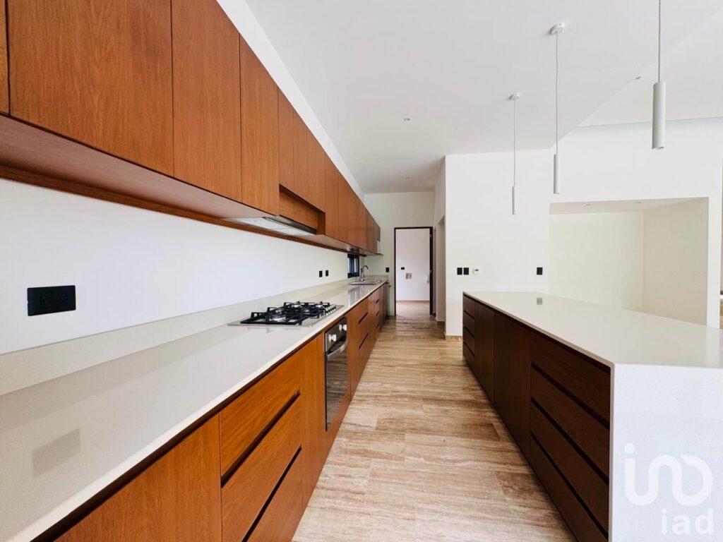 CASA EN RESIDENCIAL LAGOS DEL SOL