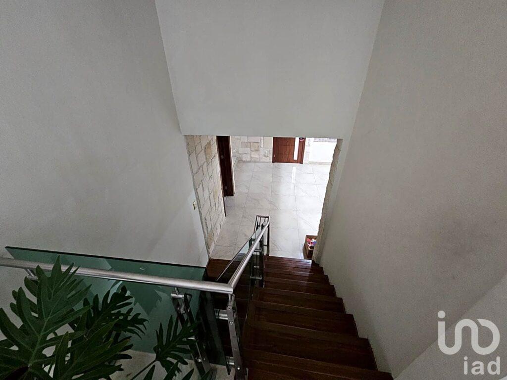 RESIDENCIA UBICADA DENTRO DEL CLUB CUICACALLI