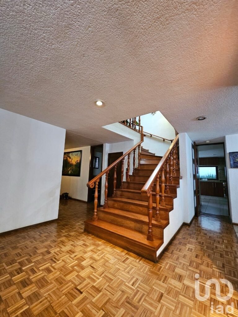 RESIDENCIA EN EL CLUB DE GOLF BELLAVISTA, A 10 MIN DE PLAZA SATELITE