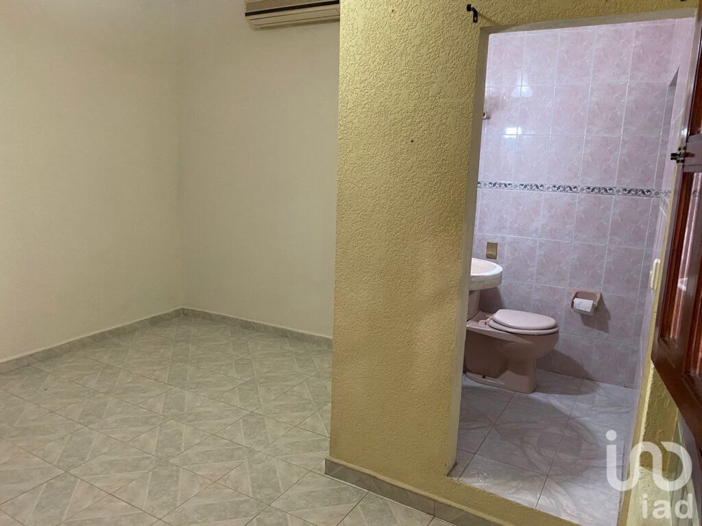 CASA EN VENTA EN LAS DELICIAS, TUXTLA GUTIERREZ
