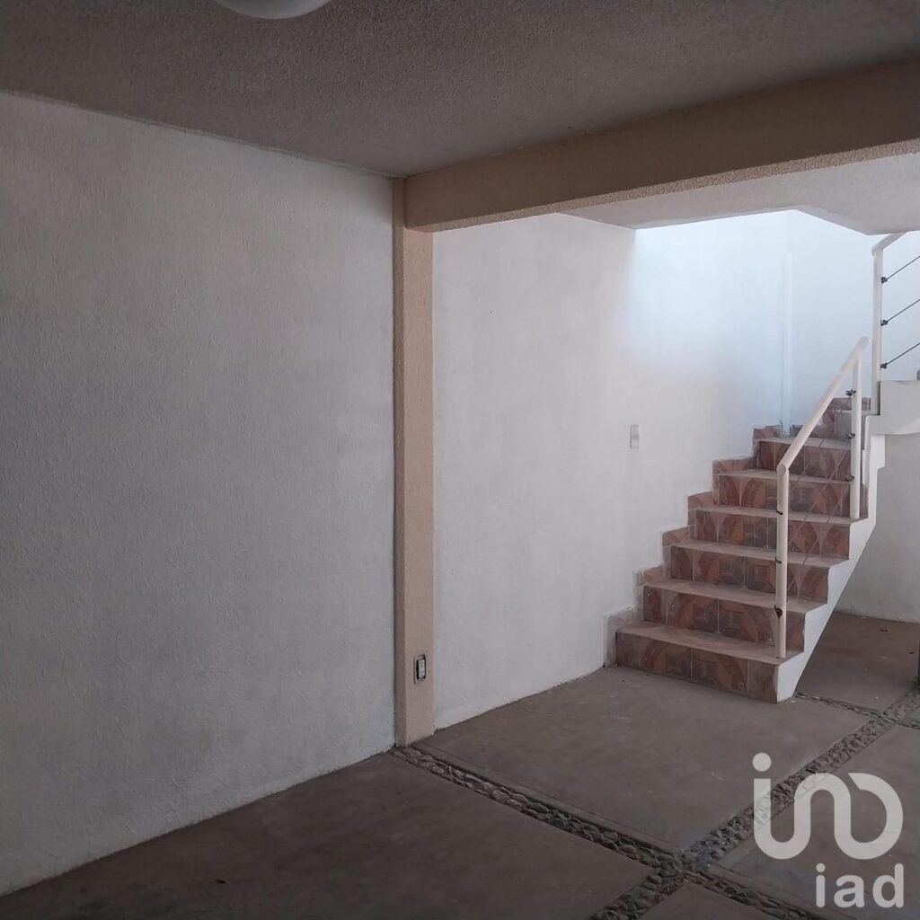 CASA EN VENTA EN LAS AMERICAS CON AMPLIACION DE TERRENO Y CONSTRUCCION