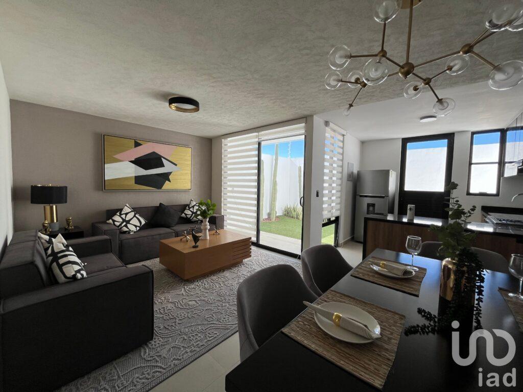 Casa en Venta al Norte de Aguascalientes con recámara en Planta Baja