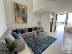 Casa en Venta con recámara en planta baja – Santa Mónica Aguascalientes Casa en Venta con recámara en planta baja – Santa Mónica Aguascalientes