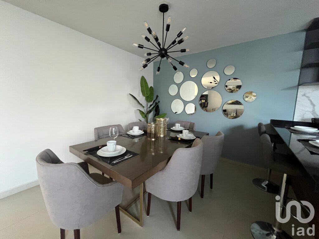 Casa en Venta con recámara en Planta Baja - Santa Mónica Aguascalientes