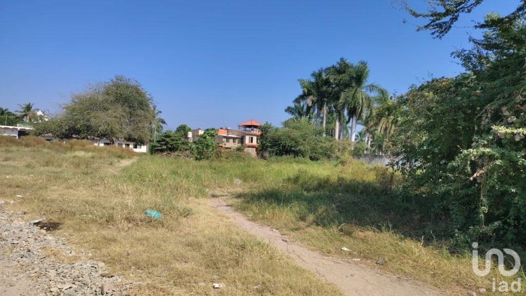 SE VENDE TERRENO EN SAN JUAN DE ABAJO