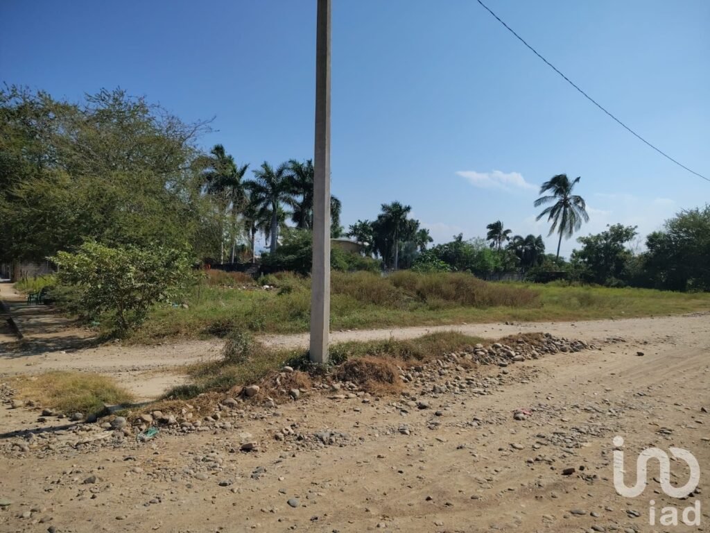 SE VENDE TERRENO EN SAN JUAN DE ABAJO