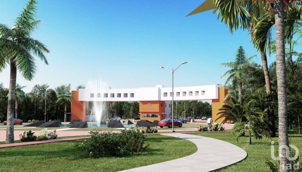 VENTA DE TERRENO EN RESIDENCIAL VIA CUMBRES EN CANCUN