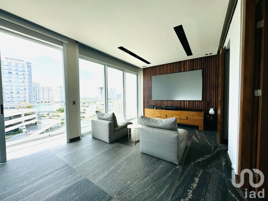 VENTA DE DEPARTAMENTO EN ZONA RESIDENCIAL EN CANCUN