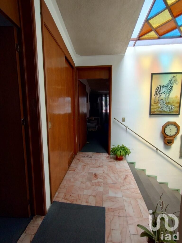 Casa en venta en Col. Hank González, Toluca, Estado de México.
