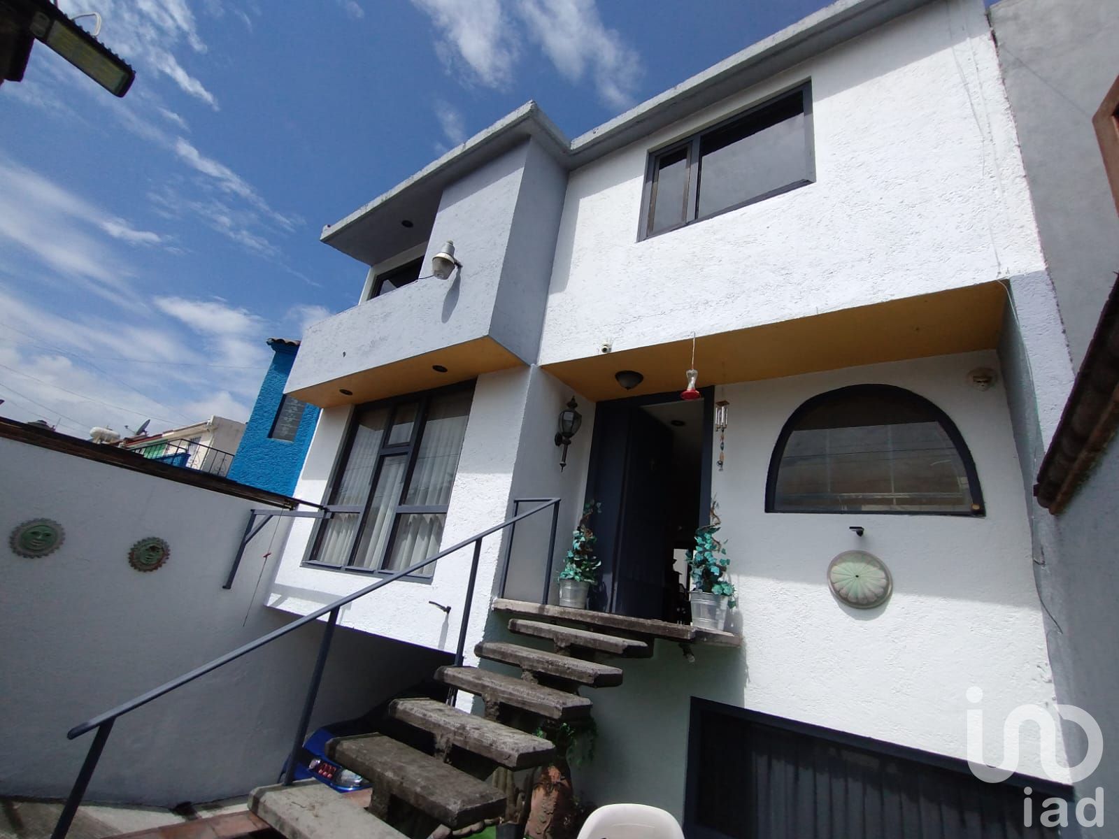 Casa en venta en Col. Hank González, Toluca, Estado de México.