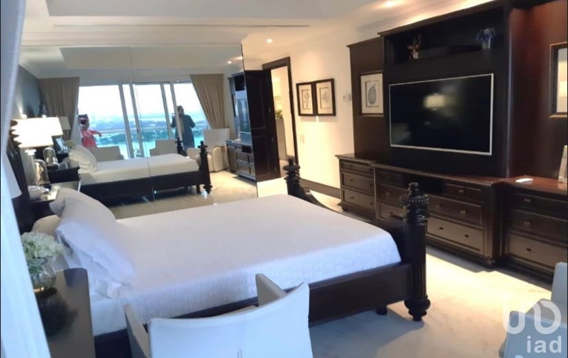 DEPARTAMENTO RESIDENCIAL EN PUERTO CANCÚN, ZONA HOTELERA