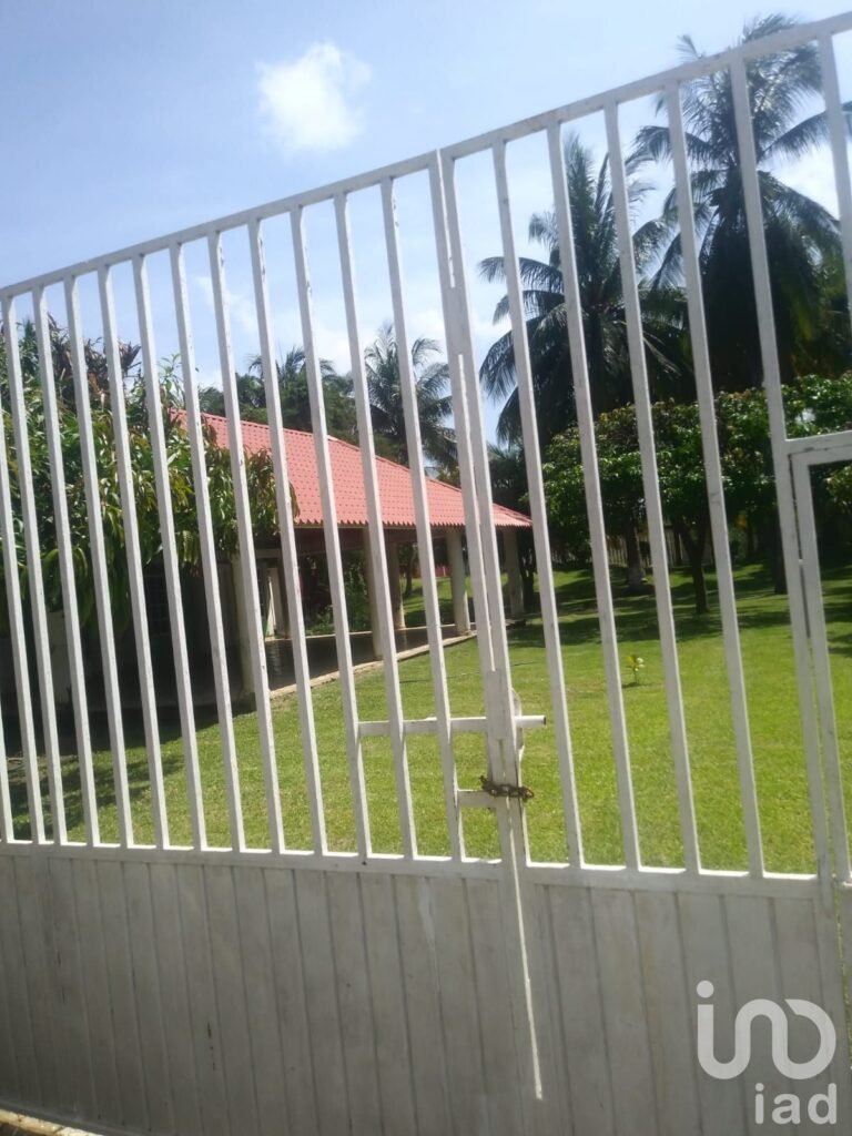 VENTA DE QUINTA CON PALAPA EN CABEZA DE TORO, CHIAPAS