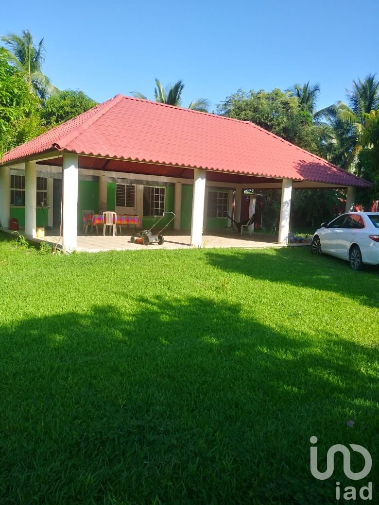 VENTA DE QUINTA CON PALAPA EN CABEZA DE TORO, CHIAPAS