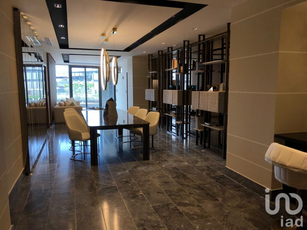 DEPARTAMENTO EN VENTA UBICADO EN  PUERTO CANCUN, QUINTANA ROO
