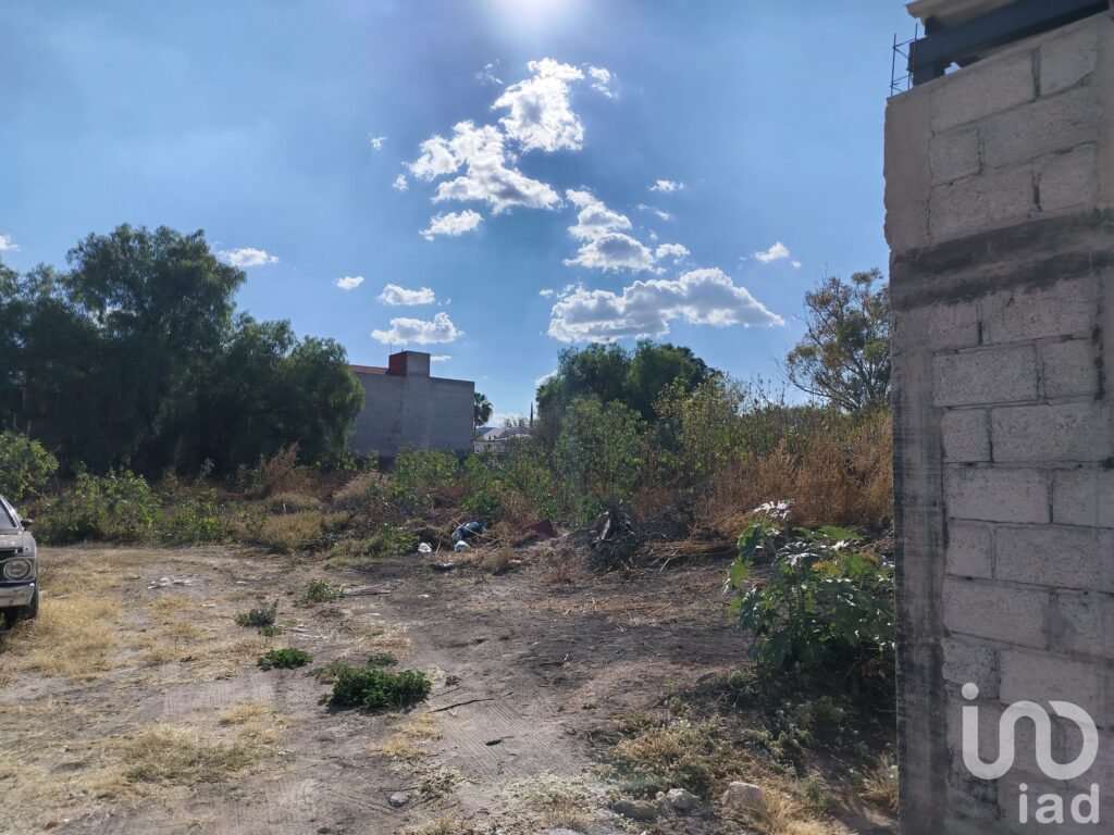 TERRENO EN VENTA EN EL PUEBLITO CORREGIDORA