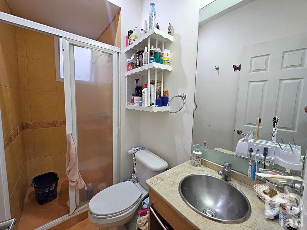 INVERSIONISTAS VENDO CENTRICO DEPARTAMENTO A POCOS PASOS DE PASEO DE LA REFORMA