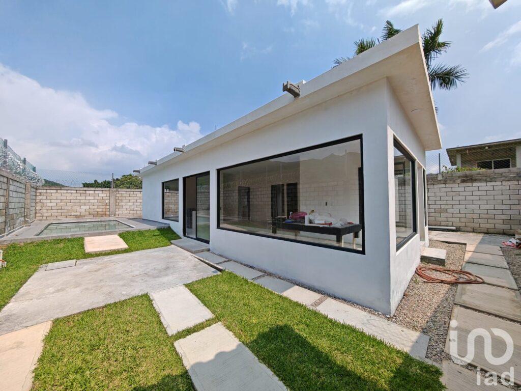 VENTA DE CASA EN TLAYACAPAN MORELOS