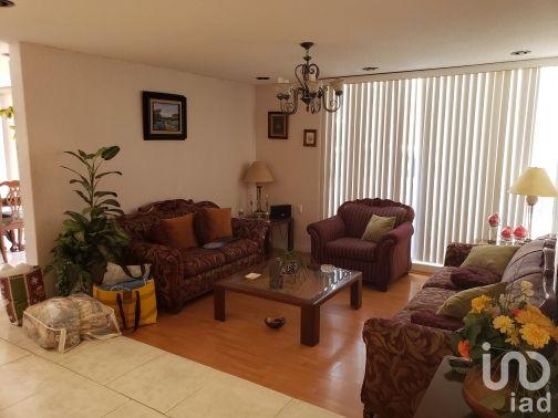 CASA PASEOS DE TAXQUEÑA