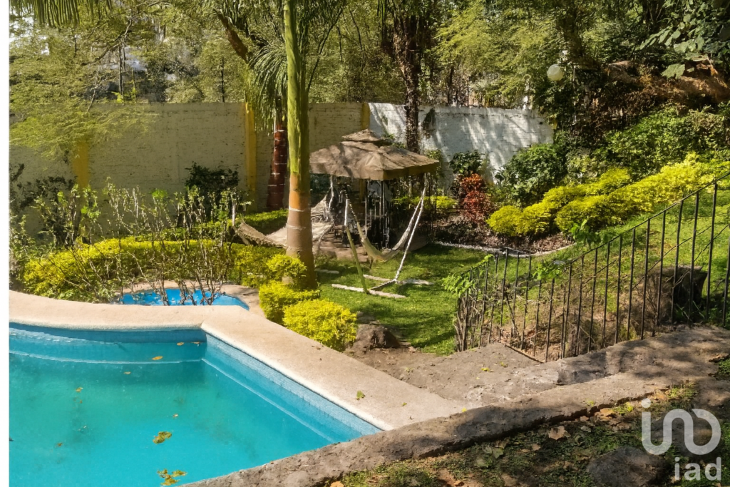 CASA EN VENTA EN DESNIVEL EN PALMIRA