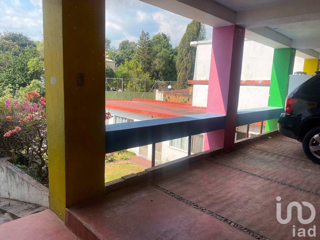 VENTA DE COLEGIO COMO TERRENO