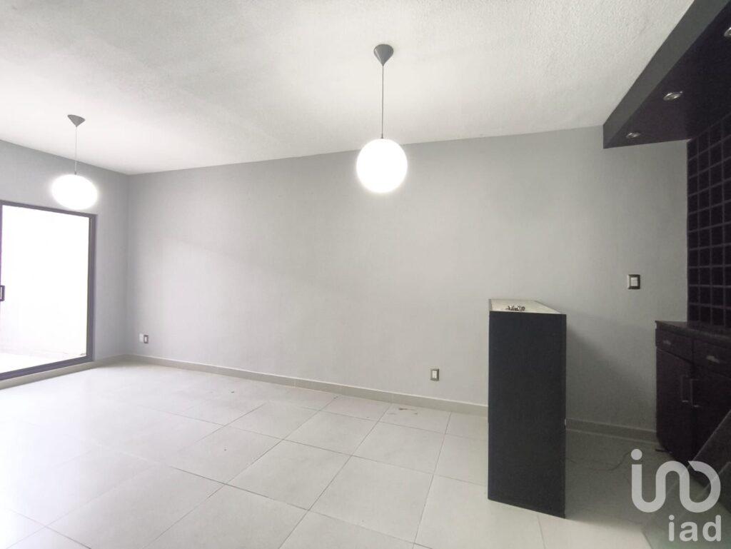 Casa en VENTA de 3 recámaras en la Virgen SGS