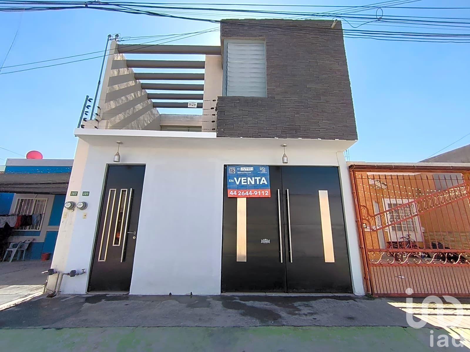 Casa en VENTA de 3 recámaras en la Virgen SGS