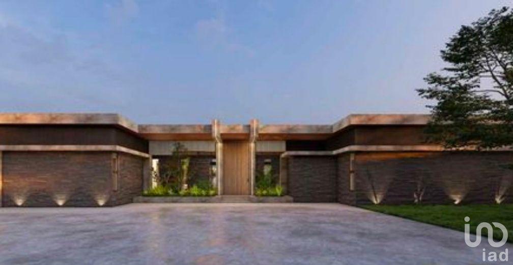 Casa en venta en Sierra Papacal, Yucatán.