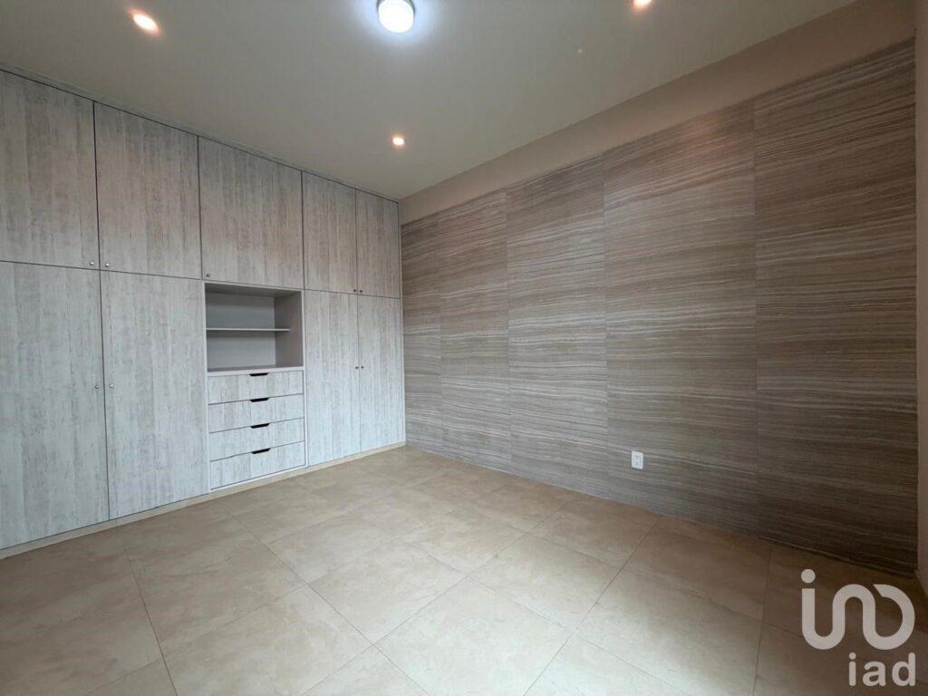CASA EN VENTA CUMBRES DEL CIMATARIO
