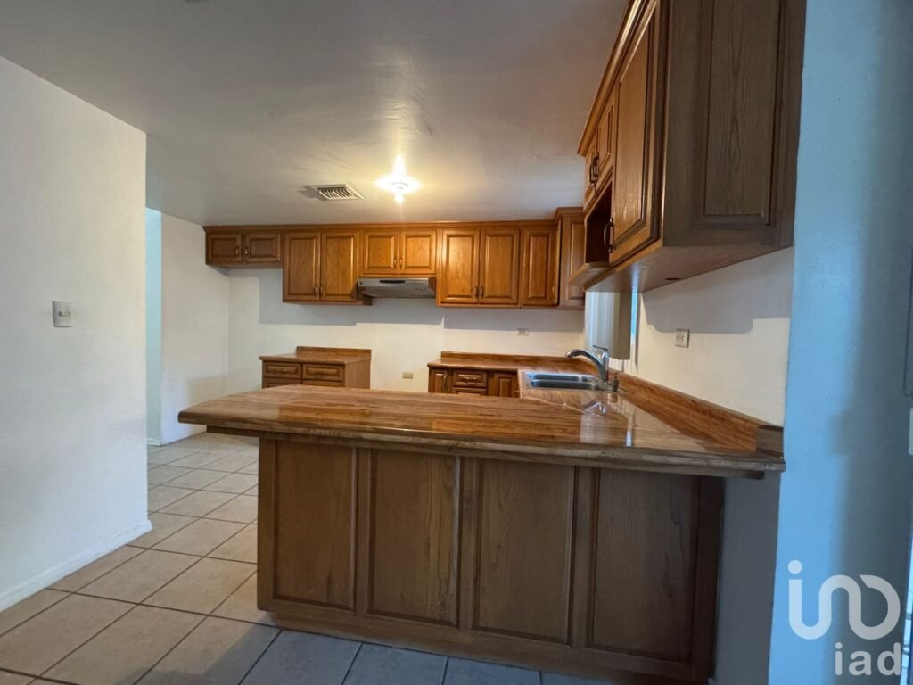 CASA EN RENTA EN ZONA LA SARZANA CD JUAREZ