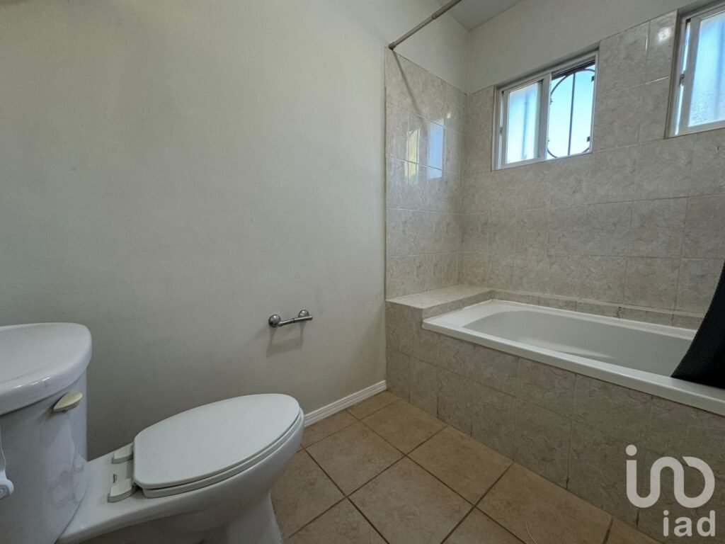 CASA EN RENTA EN ZONA LA SARZANA CD JUAREZ