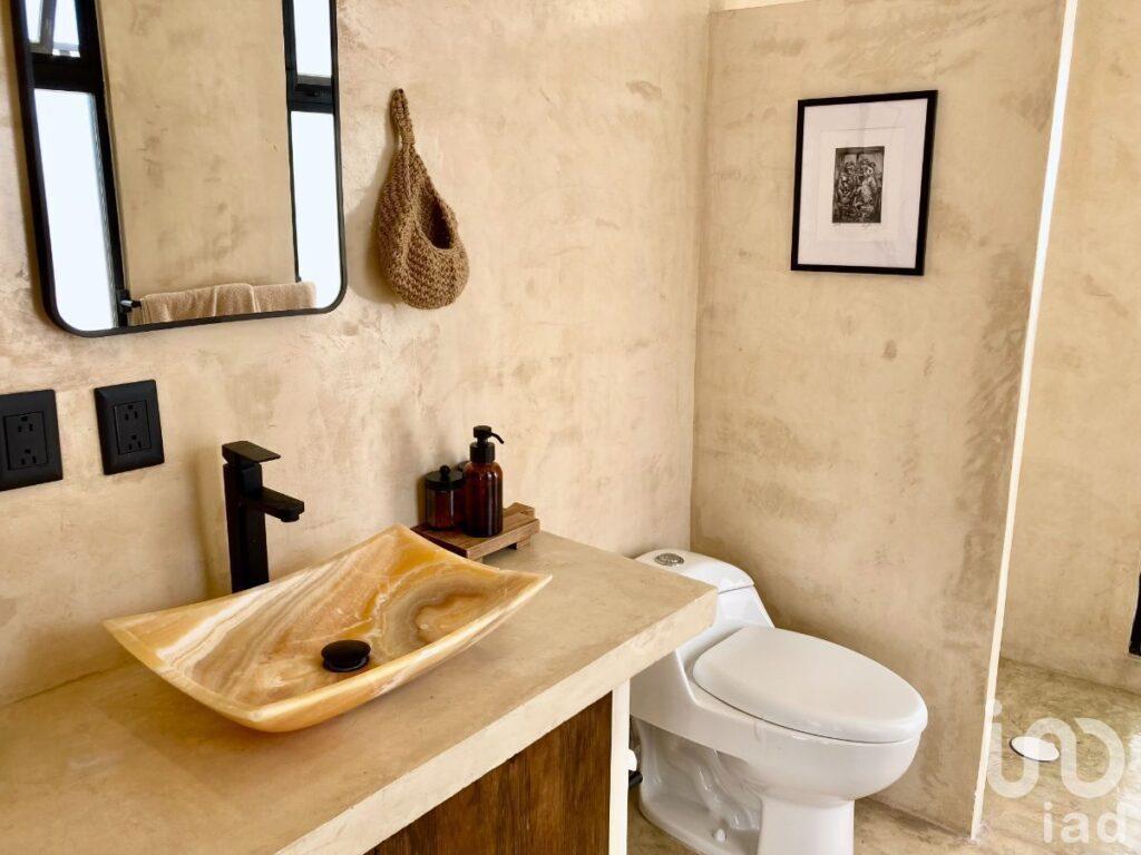 CASA AMUEBLADA Y EQUIPADA EN EL BARRIO DE SANTIAGO