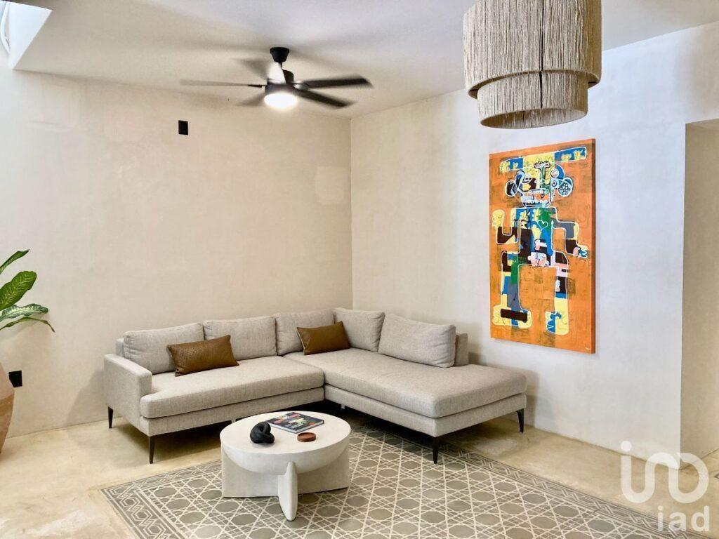 CASA AMUEBLADA Y EQUIPADA EN EL BARRIO DE SANTIAGO