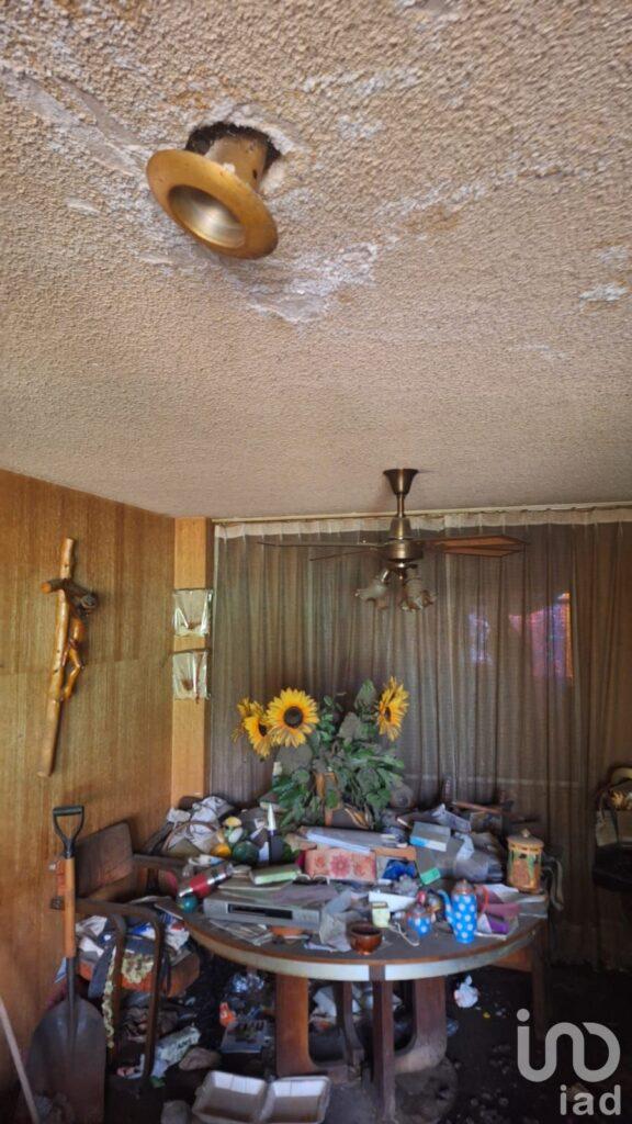 Se Vende Casa para Remodelar con accesorias para comercio en la col. Del Carmen Coyoacán, cdmx