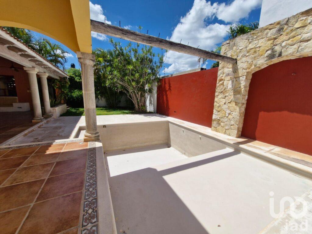 Casa en venta, Residencial Montebello, dentro de la ciudad de Mérida, Yucatán