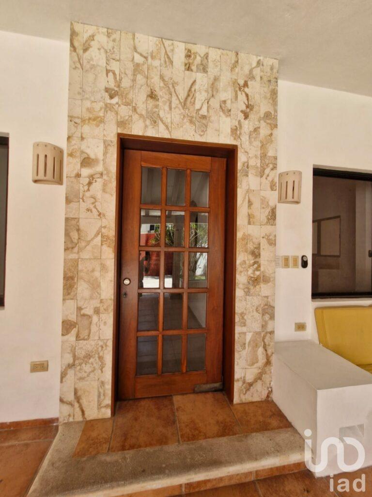 Casa en venta, Residencial Montebello, dentro de la ciudad de Mérida, Yucatán