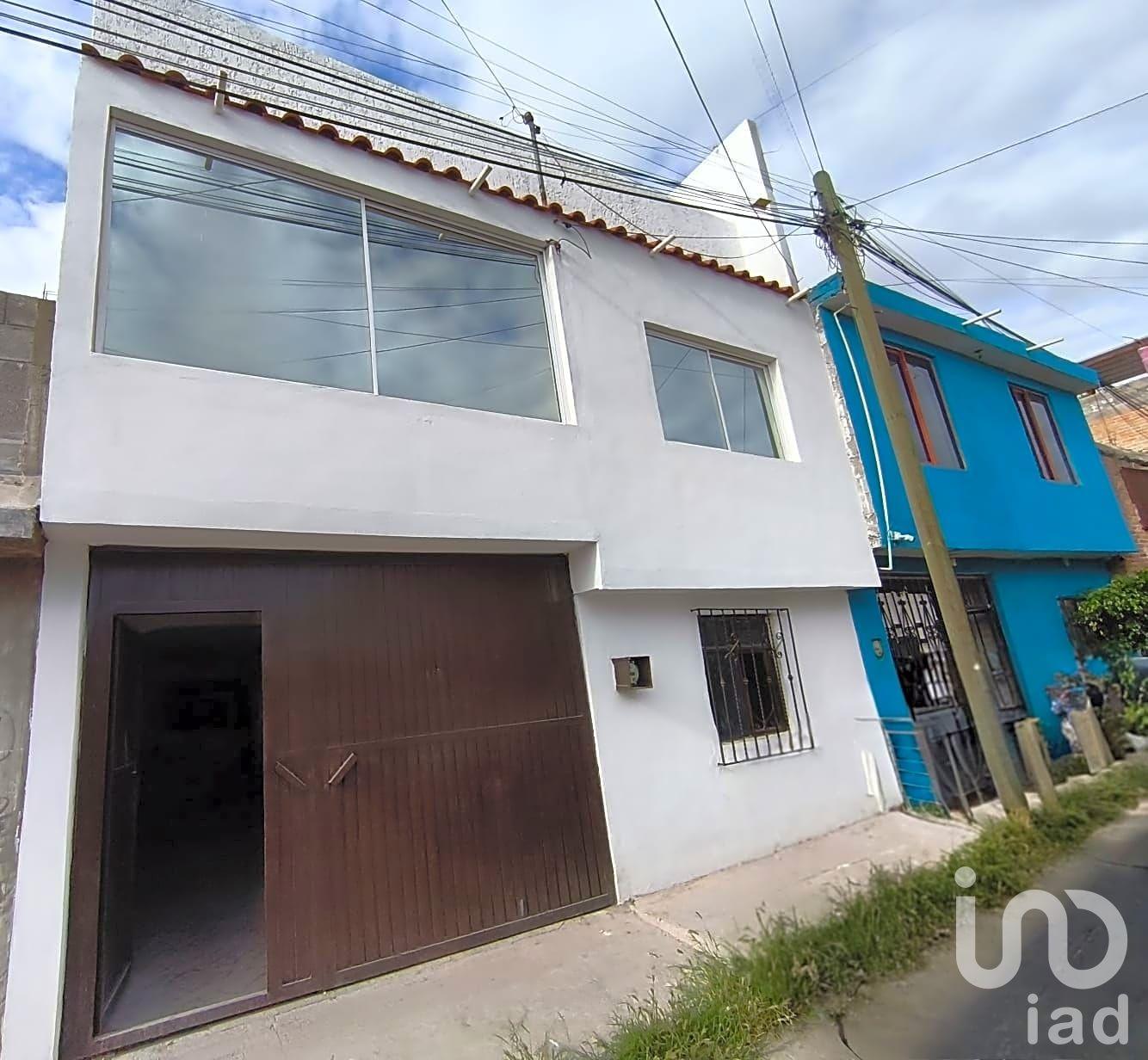 Casa en VENTA de 5 recamaras a unos metros de Carr Rio Verde
