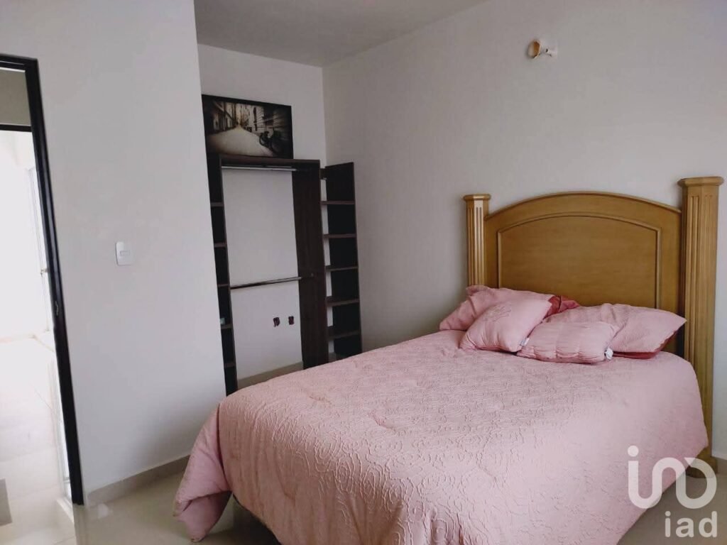 SE VENDEN CASAS NUEVAS POR ZONA PETROMEX POZA RICA, VER.